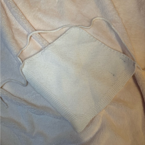 Backless Crochet Halter Top - Picture 4 of 5